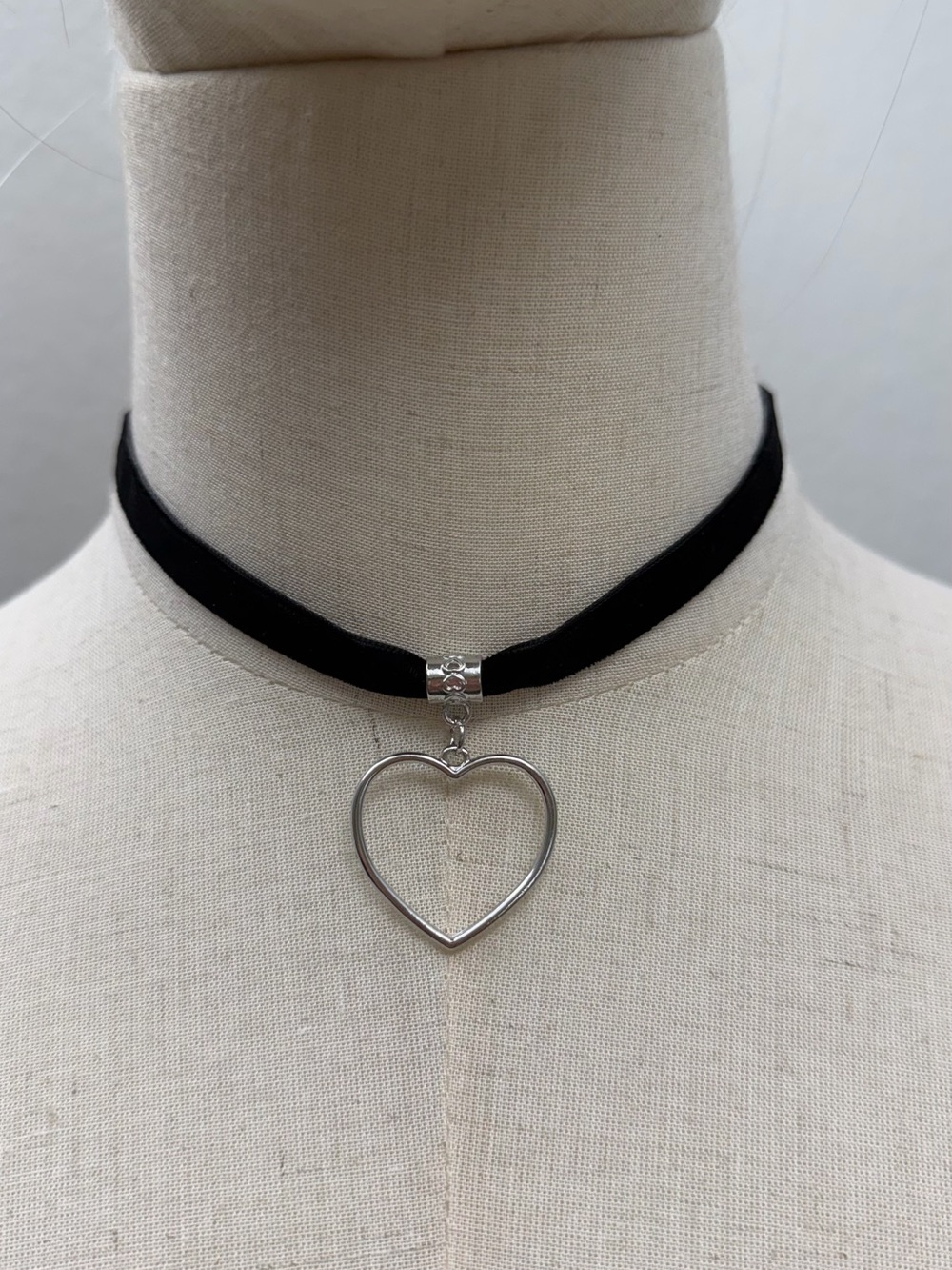 Black Velvet Heart Choker Necklace Silver Open Heart Pendant Gothic Minimalist